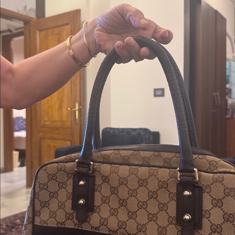 Authentic Gucci Beige and Dark Brown bag - Picture 13 of 15